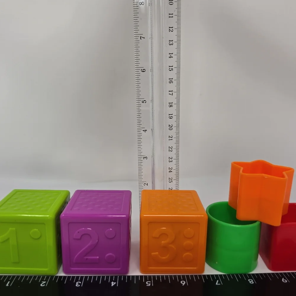 Plastic Blocks 1 2 3 Shapes Lot of 6